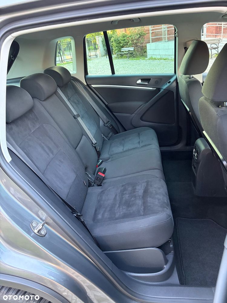 Volkswagen Tiguan 2.0 TDI DPF 4Motion Sport & Style - 22