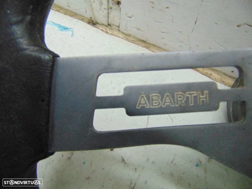 Volante Fiat abarth - 2