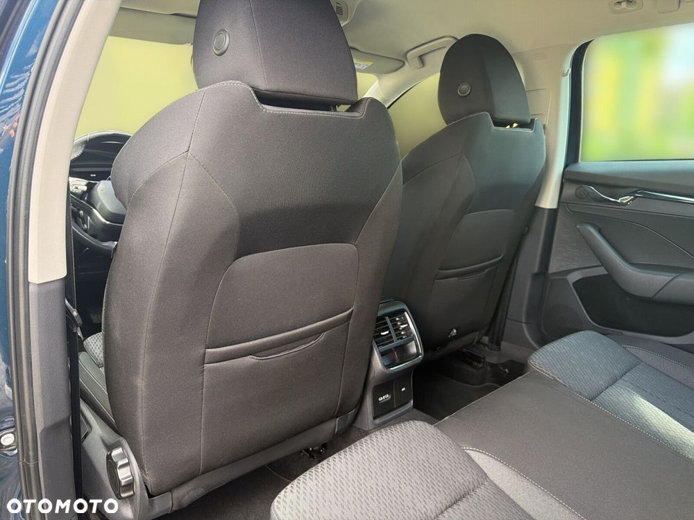 Skoda Octavia 2.0 TDI Ambition DSG - 30