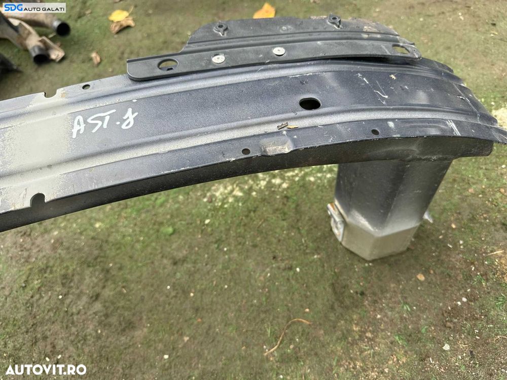 Armatura Intaritura Fata cu Capat Capete Lonjeron Lonjeroane Suport Suporti Ochelar Far Faruri Opel Astra J 2009 - 2015 Cod 13259739 [X4159] - 2