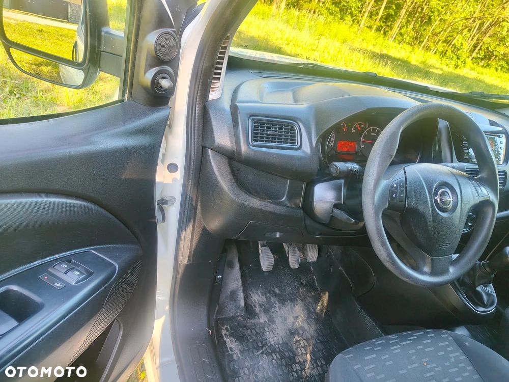 Opel Combo - 10