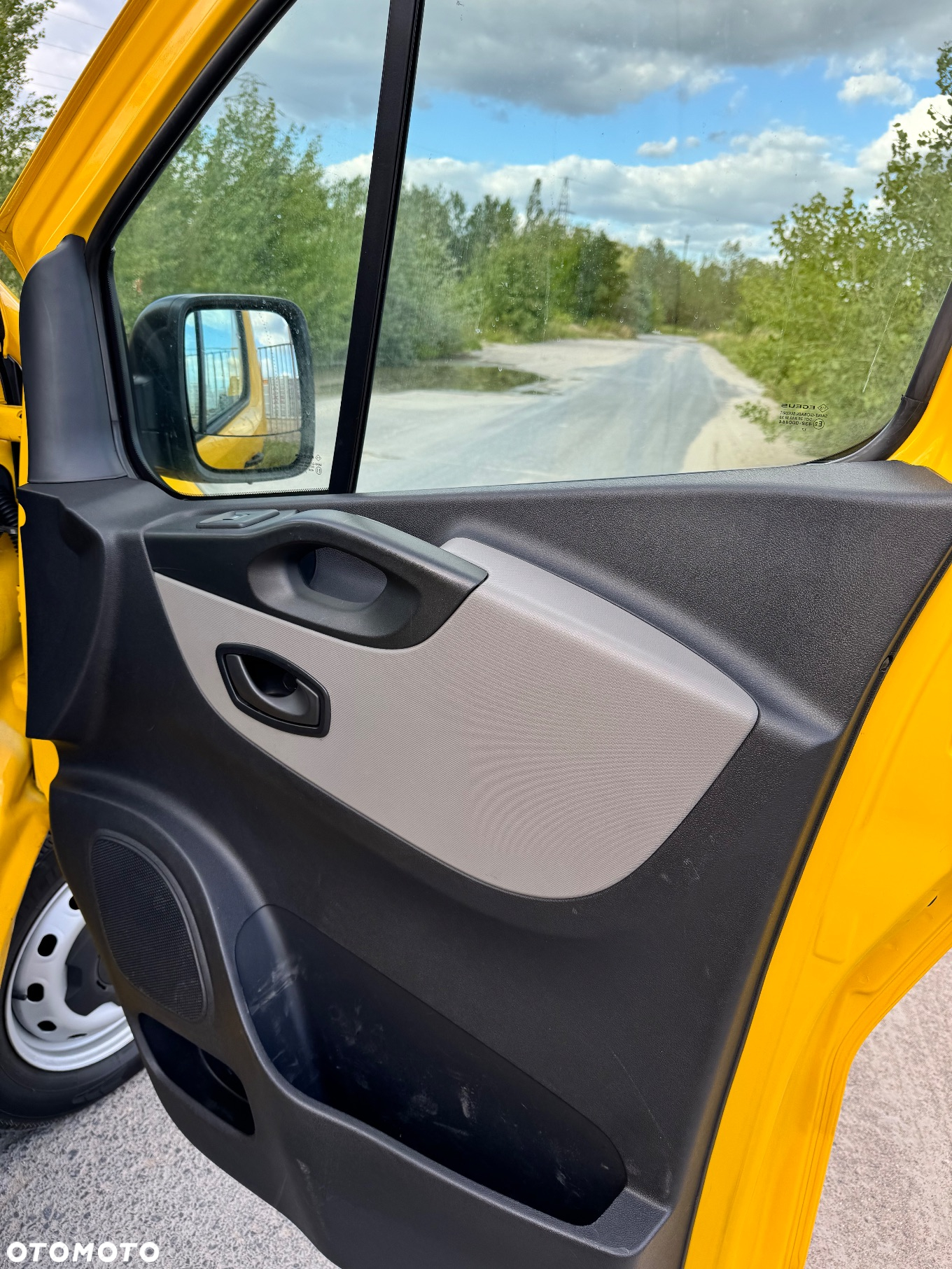 Renault Trafic - 22