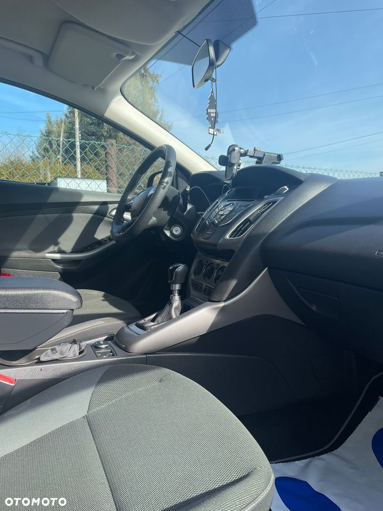 Ford Focus - 21