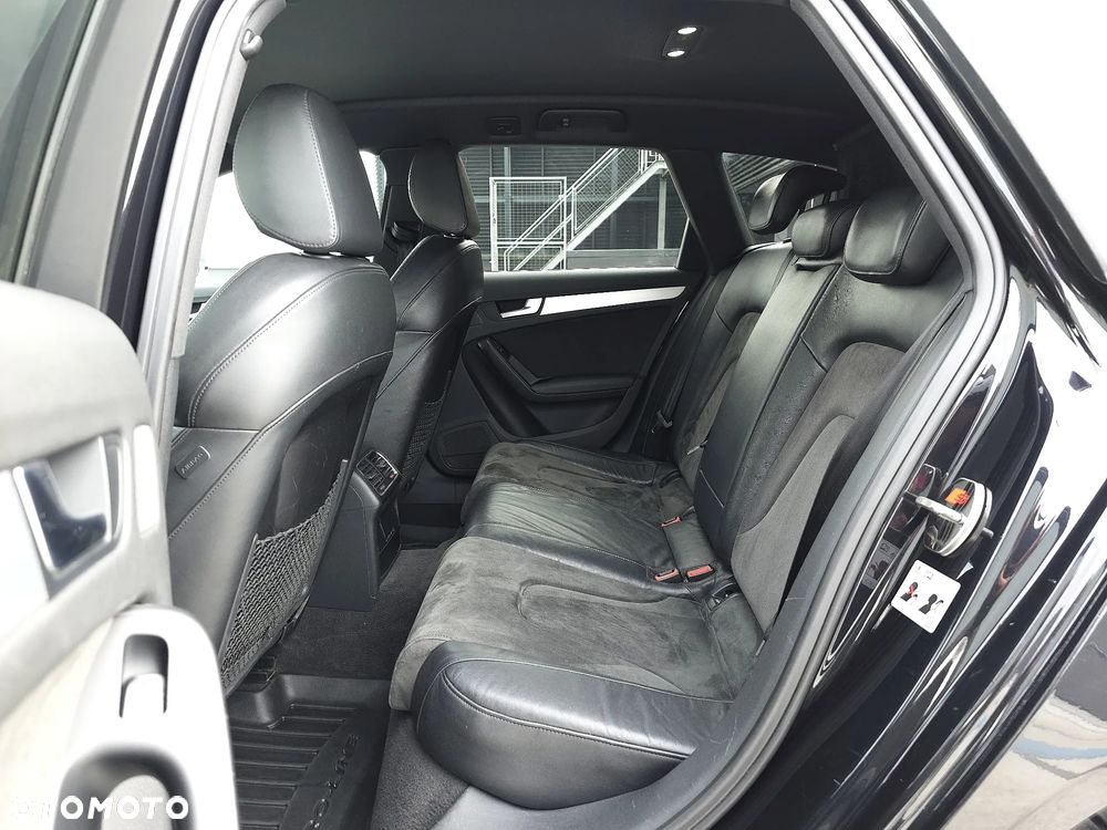 Audi S4 Avant S tronic - 25