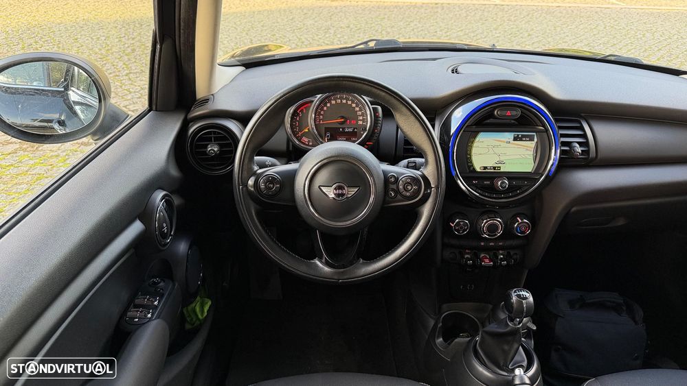 MINI 5 Portas One D - 7