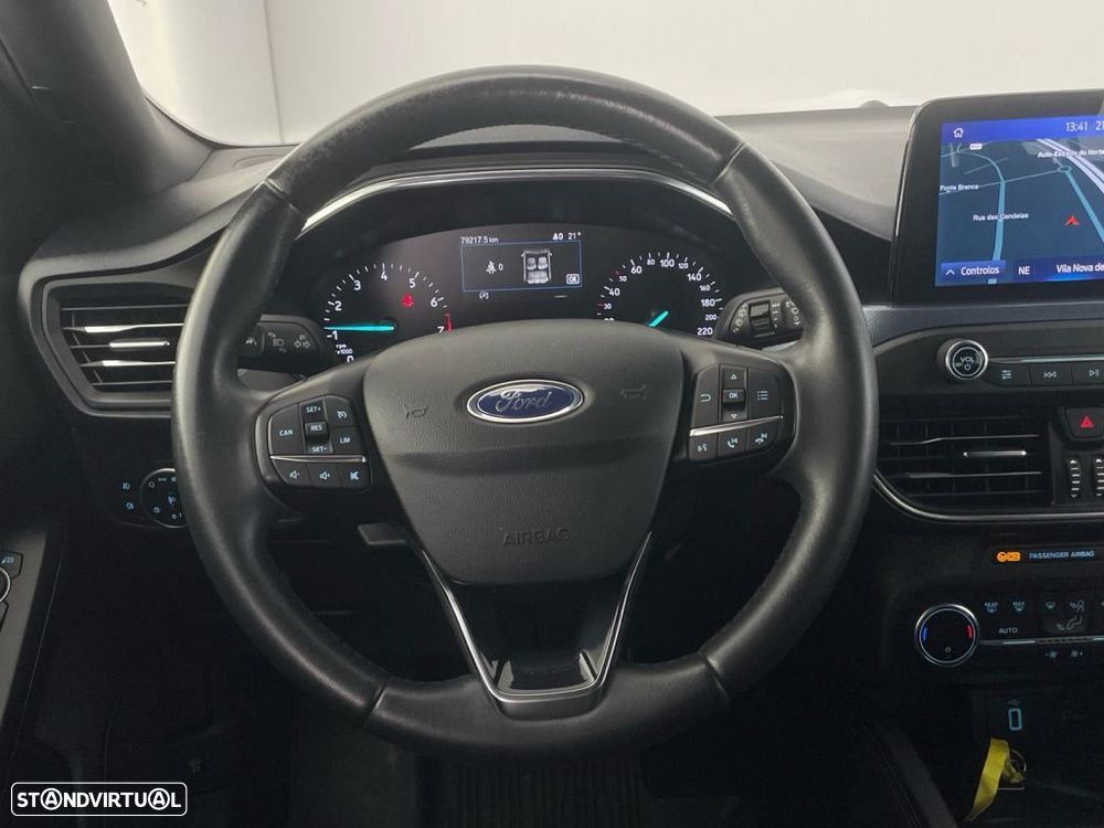 Ford Focus 1.0 EcoBoost Active - 14