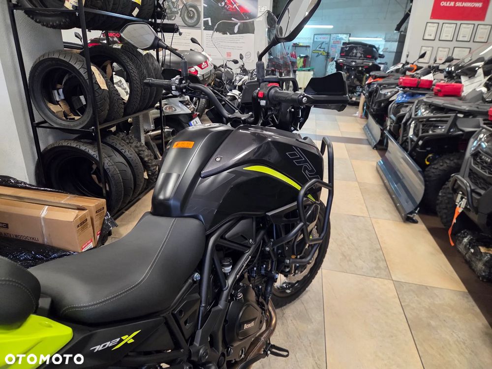 Benelli TRK 702X - 4