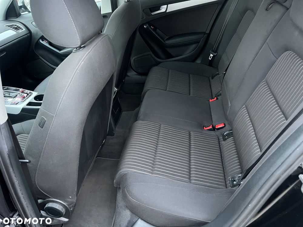 Audi A4 Avant 2.0 TDI DPF clean diesel multitronic Ambition - 28