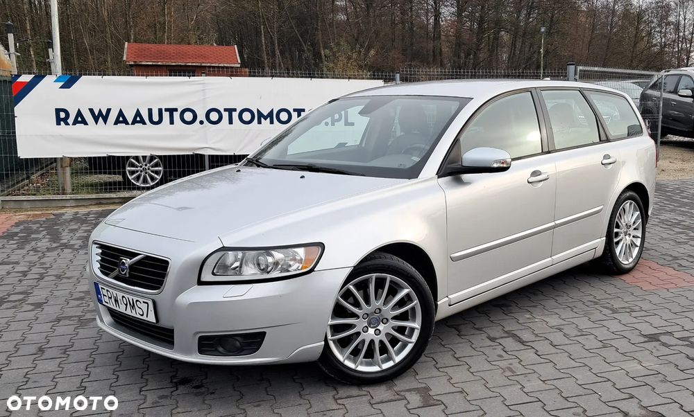 Volvo V50 2.4 Kinetic - 1