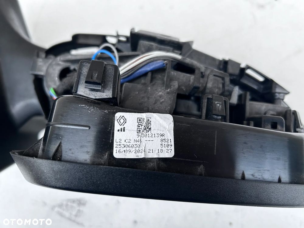 Lusterko prawe Renault Austral Espace IV 963019329R 693012139R - 2