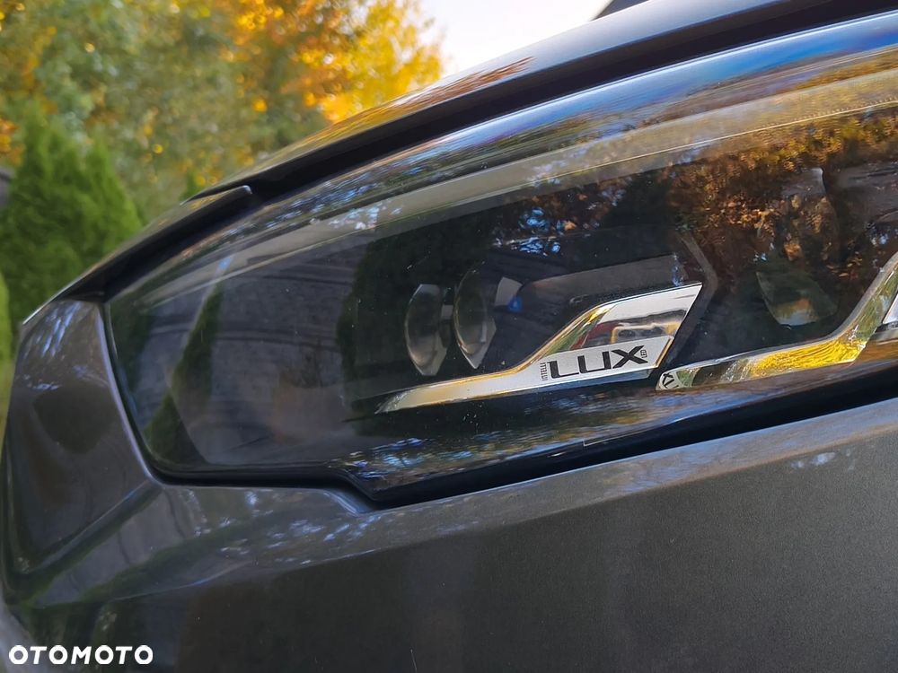 Opel Insignia - 11