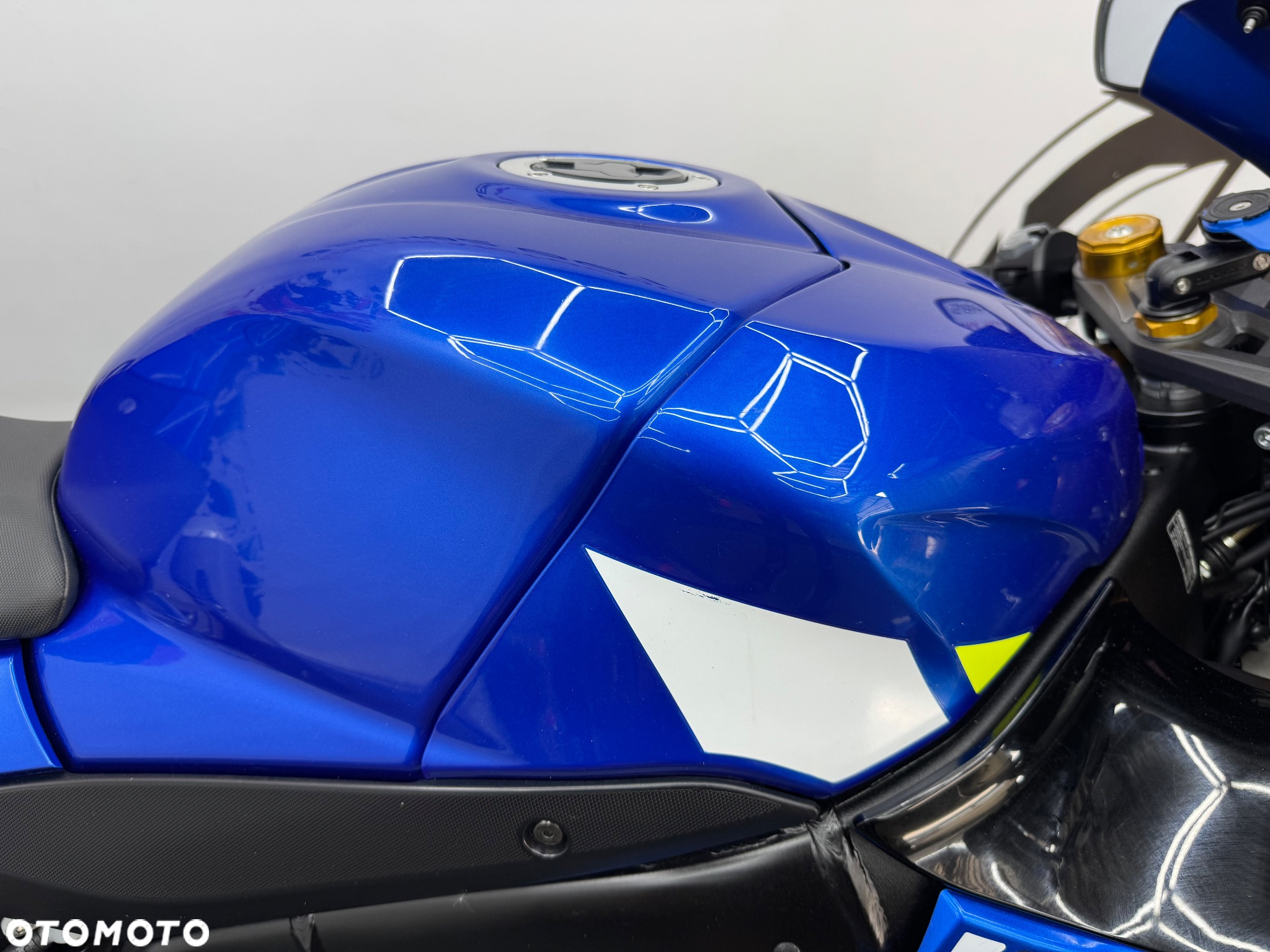 Suzuki GSX-R - 35
