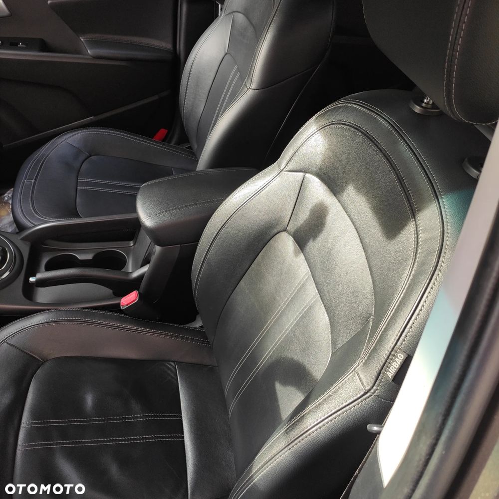 Kia Sportage 2.0 CRDI XL - 9