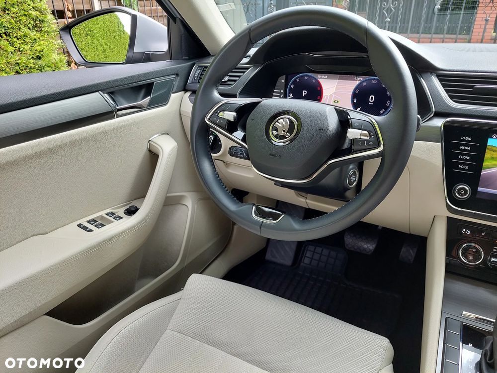 Skoda Superb 2.0 TDI SCR Style DSG - 17