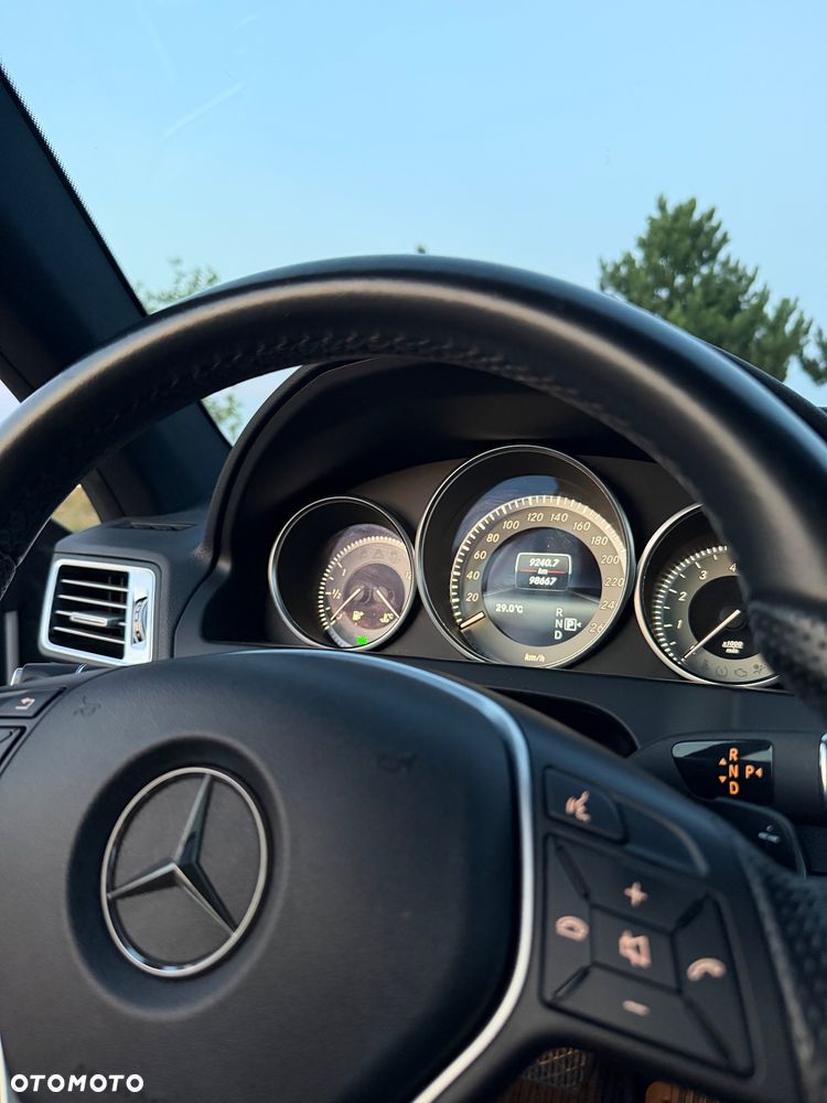 Mercedes-Benz Klasa E 200 7G-TRONIC - 14