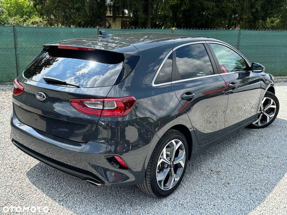 Kia Ceed 1.4 T-GDI L Business Line Plus DCT - 16