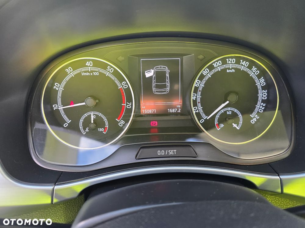 Skoda Fabia 1.0 TSI Ambition - 11