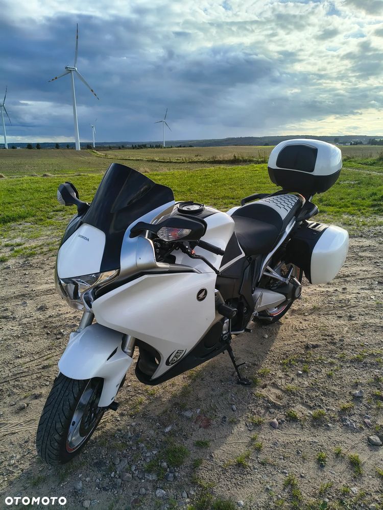 Honda VFR - 5