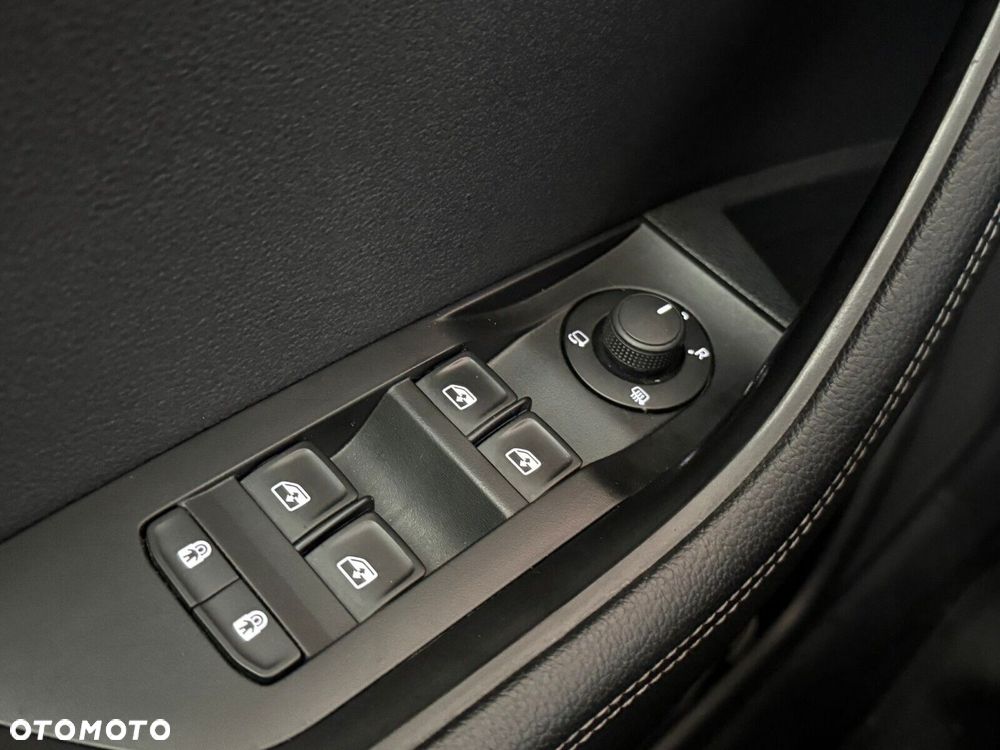 Skoda Superb 2.0 TDI SCR Style DSG - 21
