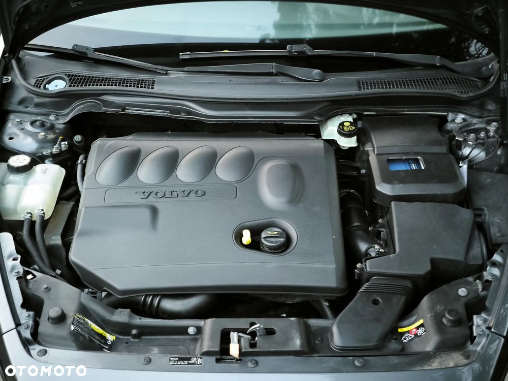 Volvo S40 2.0D - 8