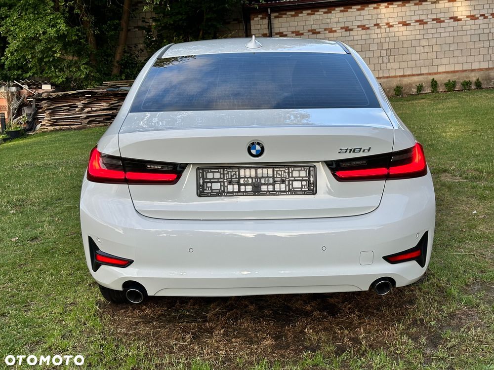 BMW Seria 3 318d - 6