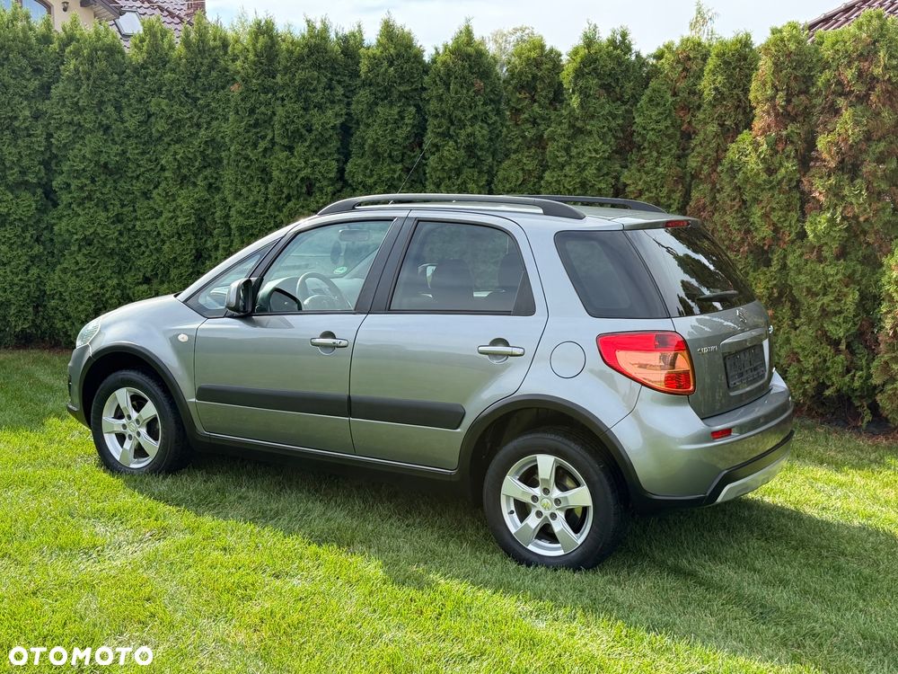 Suzuki SX4 - 16