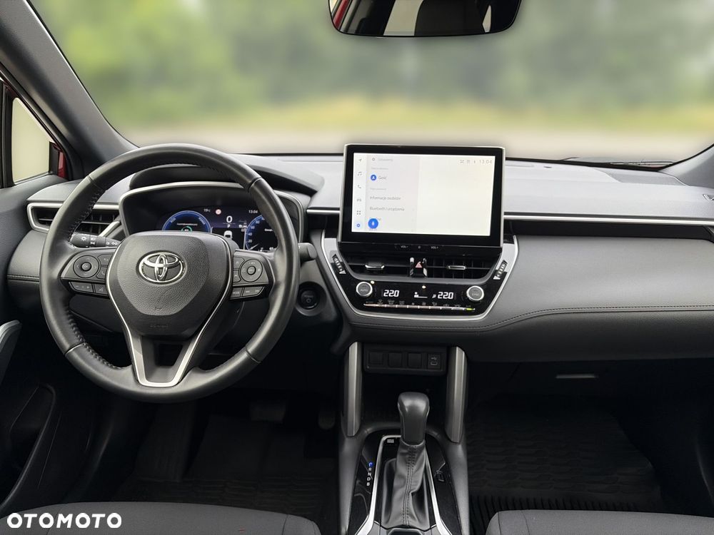 Toyota Corolla Cross - 14