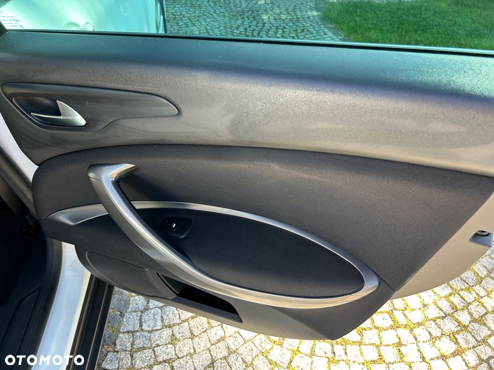 Citroën C5 e-HDi 115 EGS6 FAP Selection - 24
