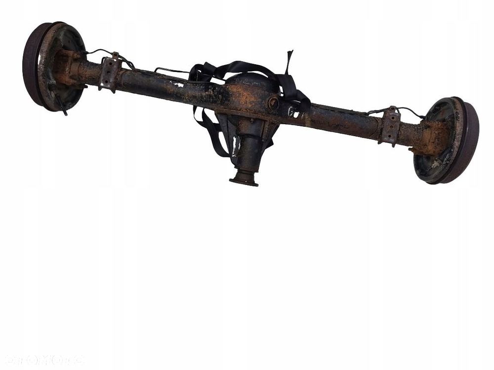 most tył tylny isuzu d-max i 3.0 td 4jj1 2002-2007 - 7