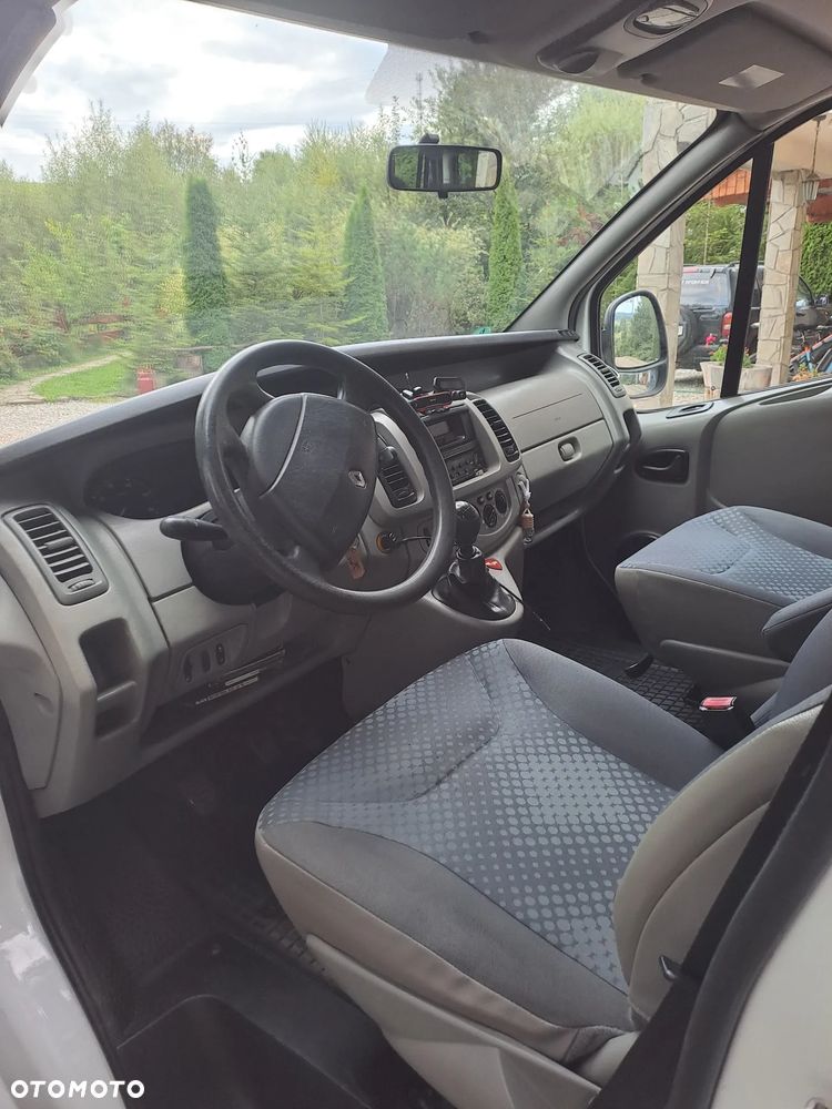 Renault Trafic 2008 photo 4
