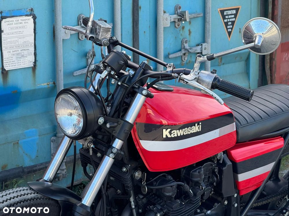 Kawasaki KZ - 21