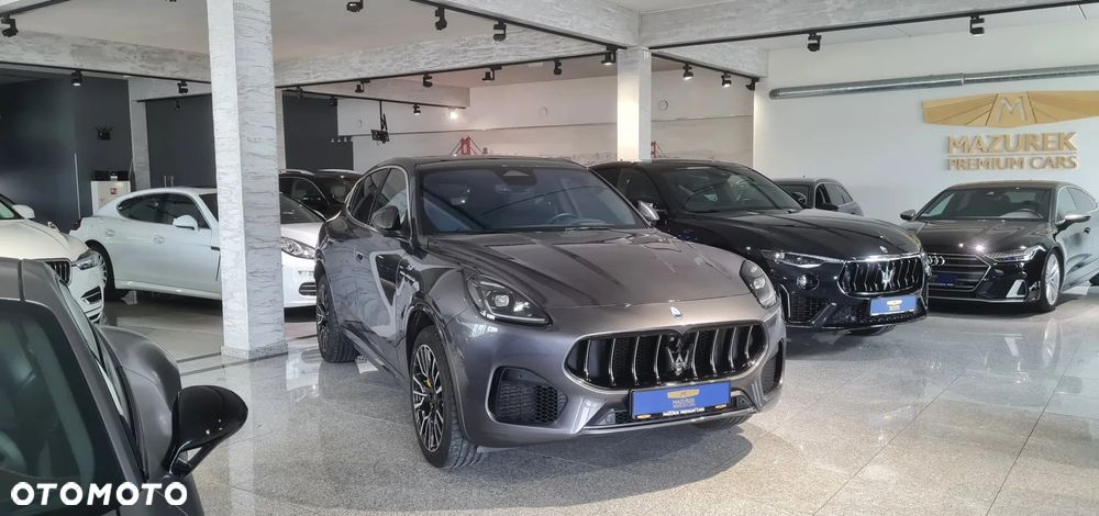 Mercedes-Benz Klasa E AMG 53 4Matic+ AMG SPEEDSHIFT TCT 9G - 14