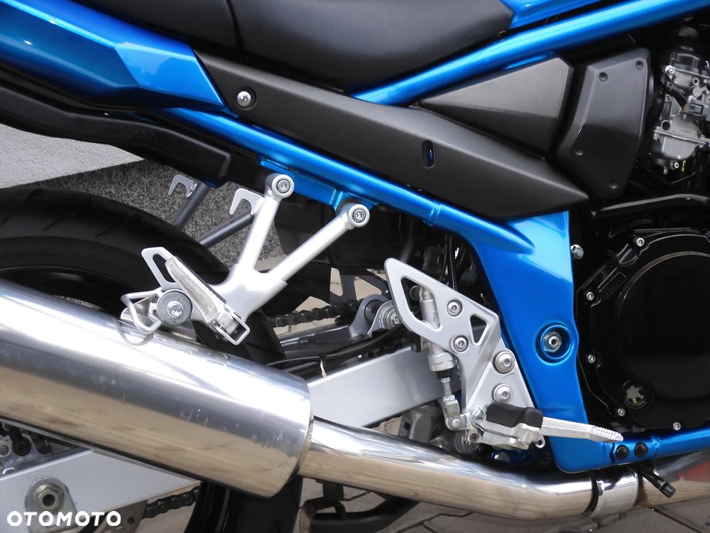 Suzuki Bandit - 16