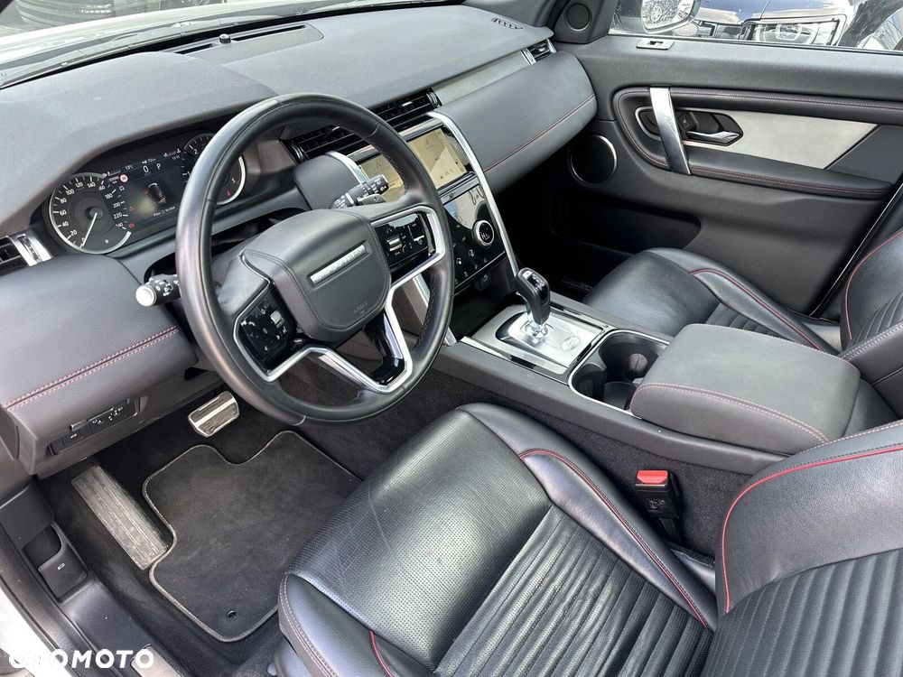 Land Rover Discovery Sport - 16