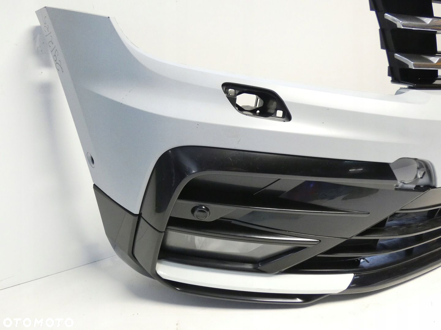 VW TIGUAN R-LINE 5NA807221B 2015- POD 6 PDC SPRYSKI ZDERZAK PRZÓD PRZEDNI - 2
