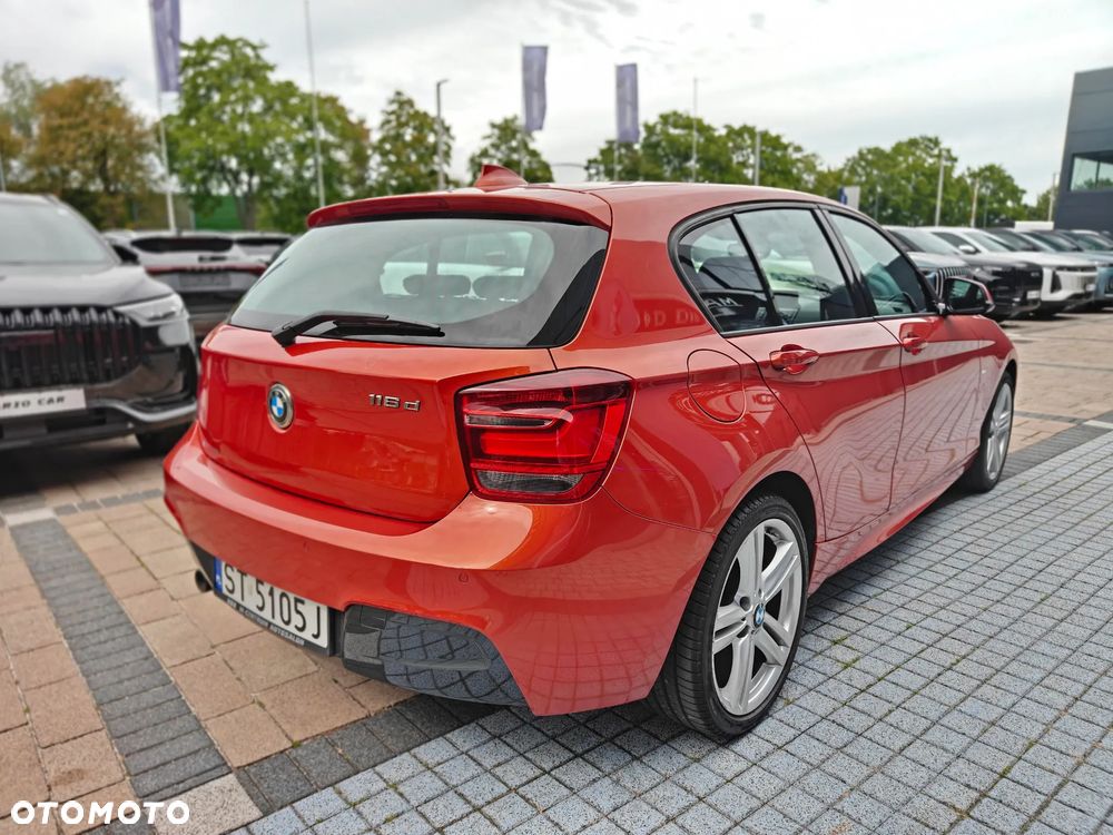 BMW Seria 1 116d Sport Line - 3