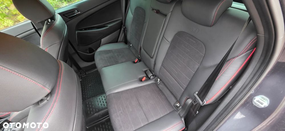 Hyundai Tucson - 16