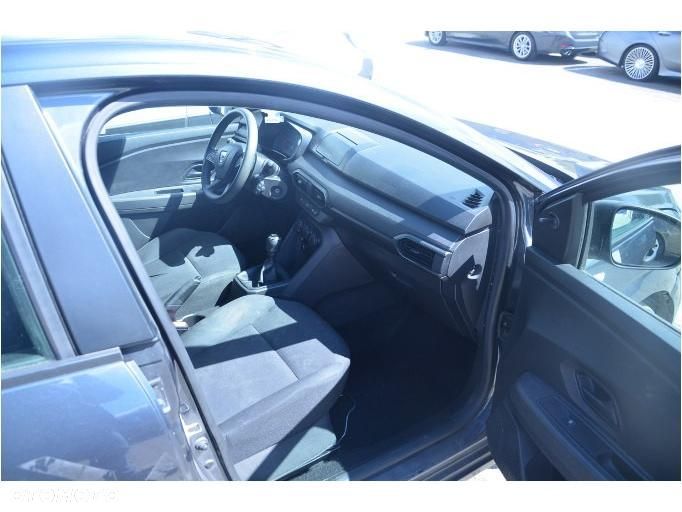 Dacia Sandero - 24
