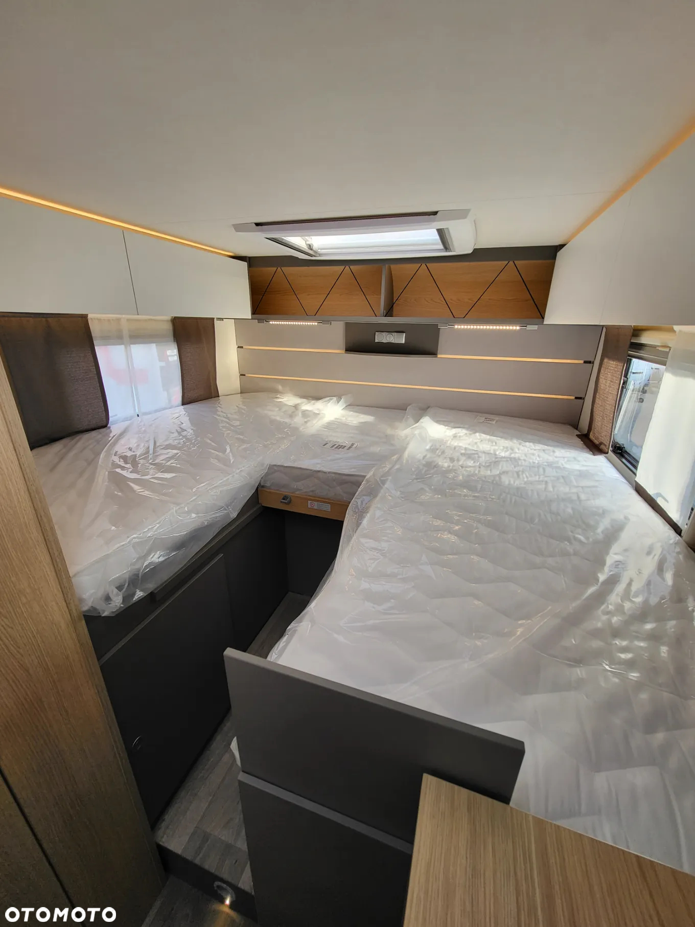 LMC Tourer Lift H664G / Ford Transit - 24