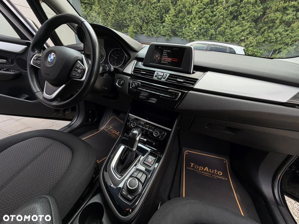 BMW Seria 2 218d Sport-Aut Advantage - 16