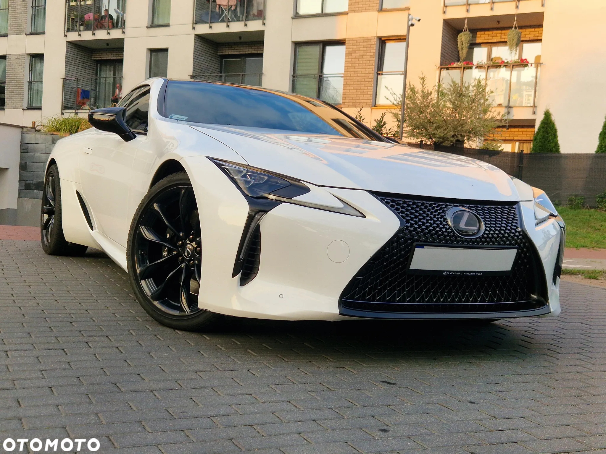 Lexus LC 500 Carbon - 2