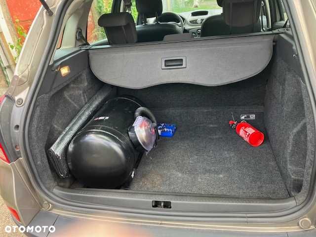 Renault Clio - 6