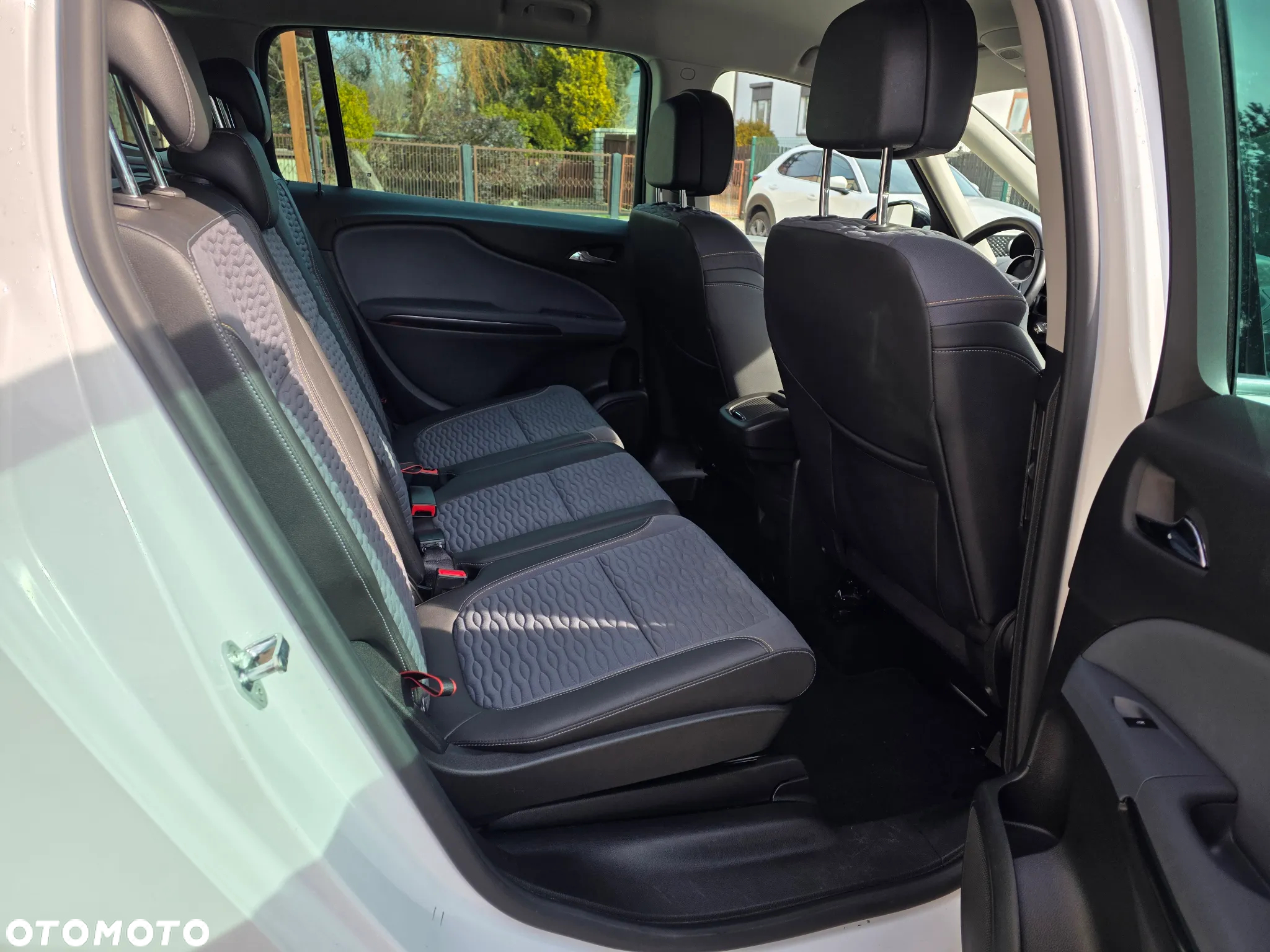 Opel Zafira Tourer 2.0 CDTI Innovation - 10