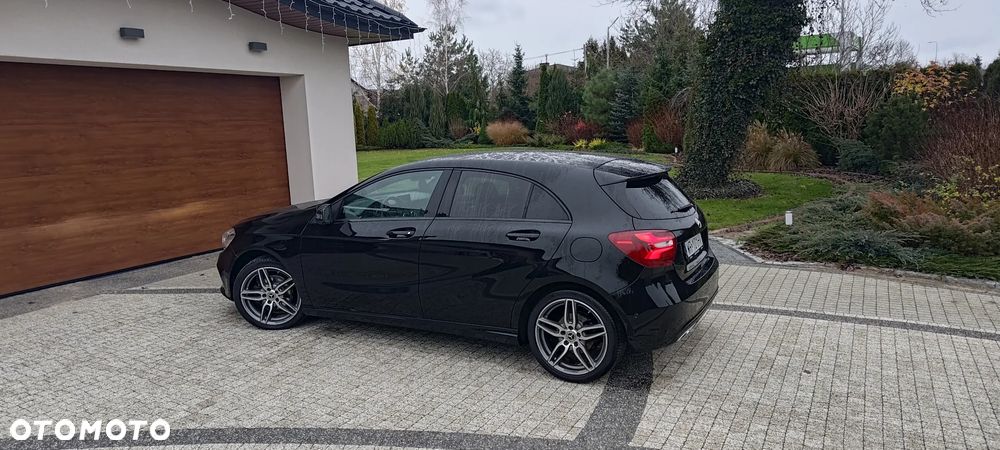 Mercedes-Benz Klasa A 180 7G-DCT - 2