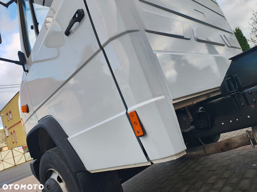 Mercedes-Benz VARIO  - 812 D HL - 17