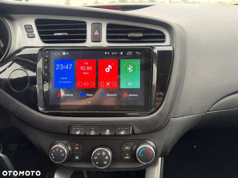 Kia Ceed - 23