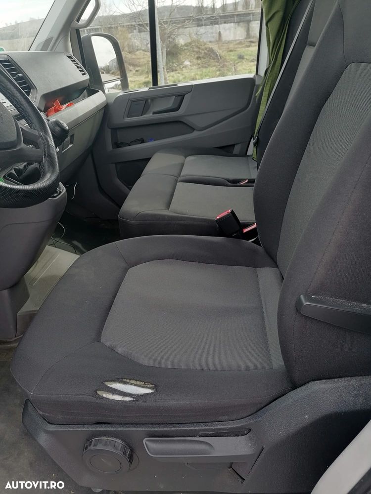 Volkswagen Crafter Furgon L3H2 2.0 TDI - 18