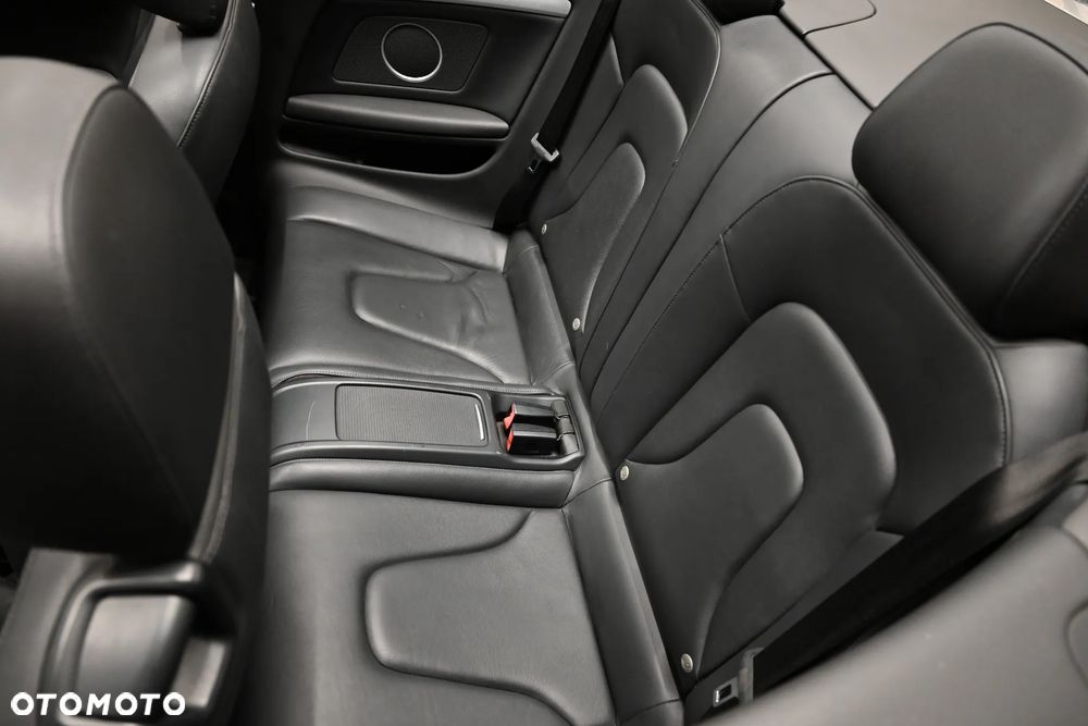 Audi A5 Cabrio 2.0 TFSI quattro S tronic - 22