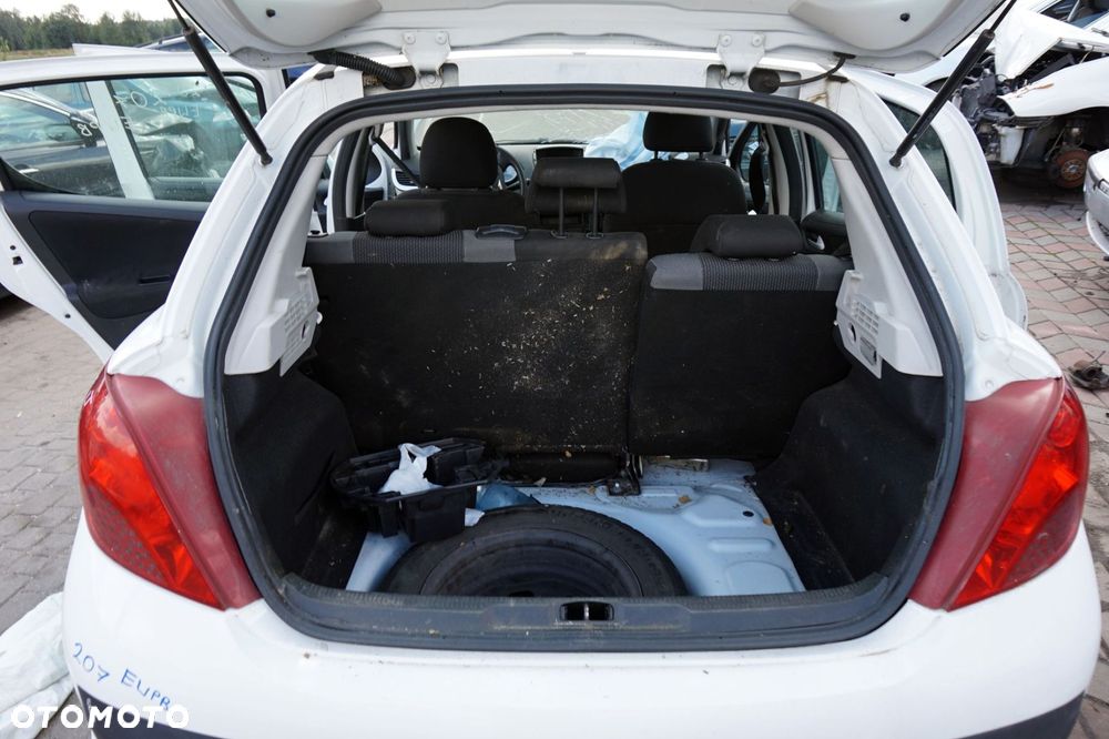 PEUGEOT 207 LIFT 5D HB 2010 EWPB 1.4 HDI DV4TD 68KM 20CQ55 BIAŁY na części - 11