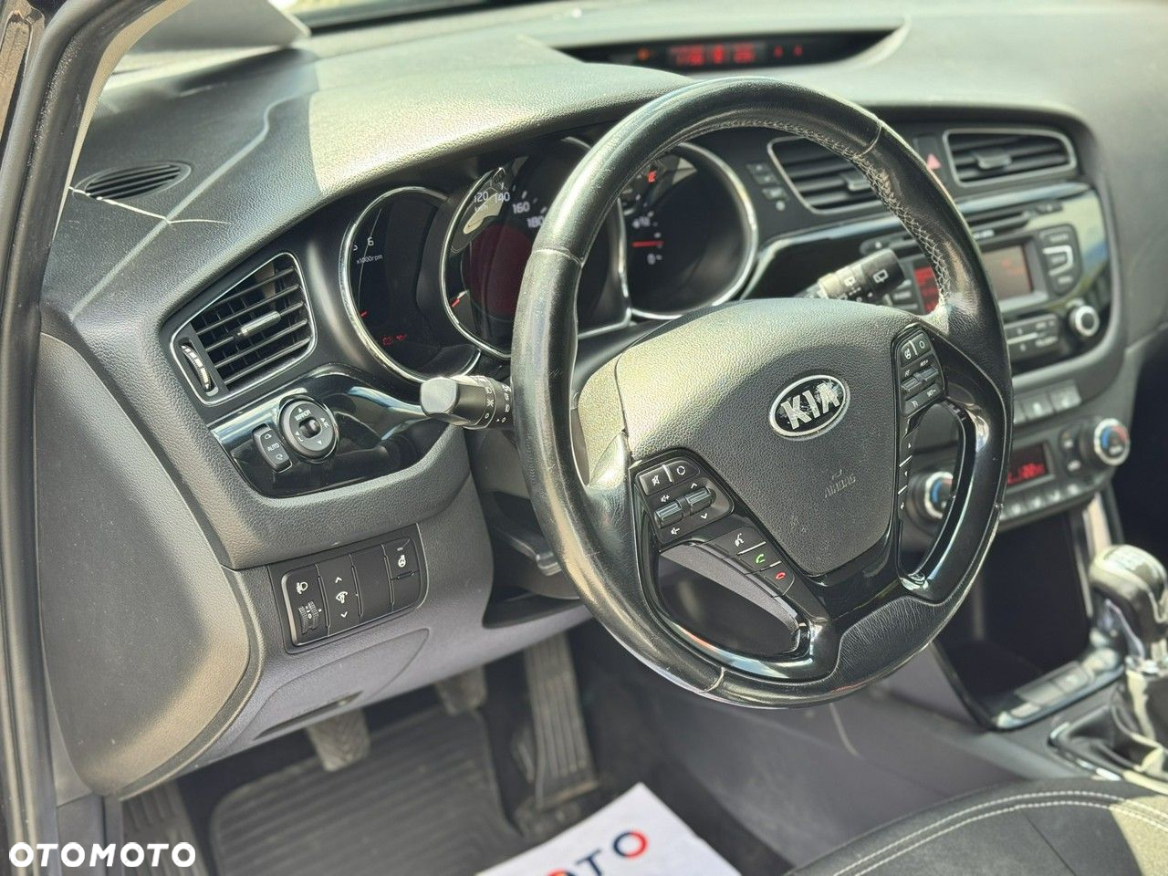 Kia Ceed Cee'd 1.6 Crdi Comfort + - 16